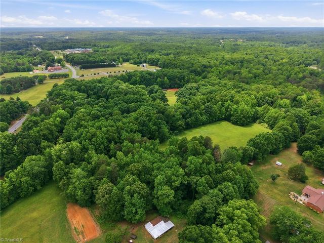 7791 W US Highway 158, Reidsville, NC 27320