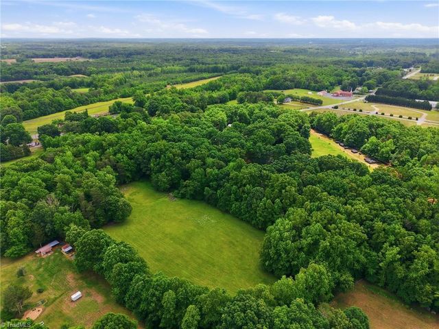 7791 W US Highway 158, Reidsville, NC 27320