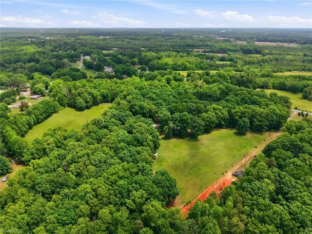 7791 W US Highway 158, Reidsville, NC 27320