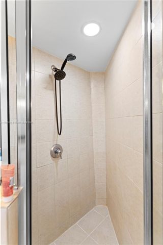 16699 Collins Ave 2709, Sunny Isles Beach, FL 33160