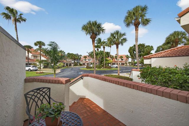 402 Sea Oats Drive G, Juno Beach, FL 33408
