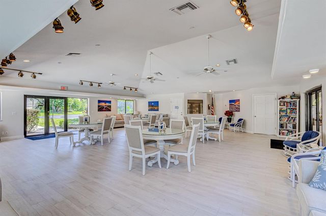 402 Sea Oats Drive G, Juno Beach, FL 33408