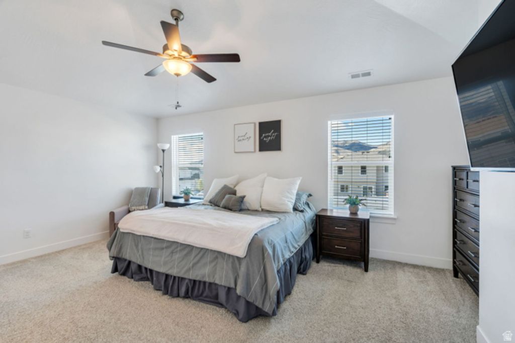 Image 15 of property listing at 7295 N GREEN PASTURE LN, Eagle Mountain, UT 84005