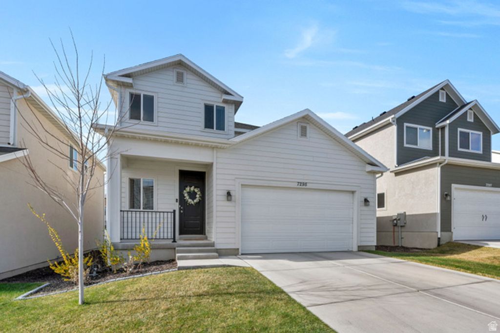 Image 3 of property listing at 7295 N GREEN PASTURE LN, Eagle Mountain, UT 84005