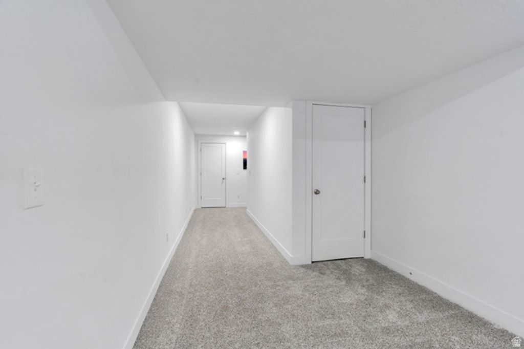 Image 28 of property listing at 7295 N GREEN PASTURE LN, Eagle Mountain, UT 84005