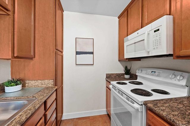 3454 Castle Glen Dr. 151, San Diego, CA 92123