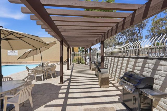 3454 Castle Glen Dr. 151, San Diego, CA 92123