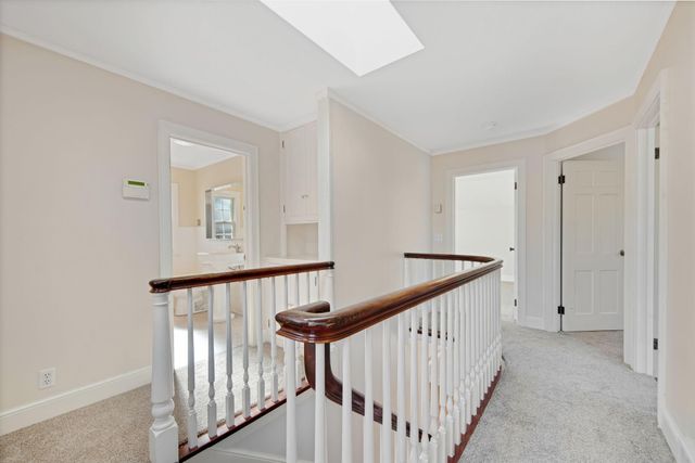 2732 Zenith Avenue N, Robbinsdale, MN 55422