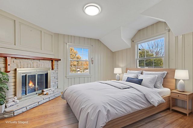 2732 Zenith Avenue N, Robbinsdale, MN 55422