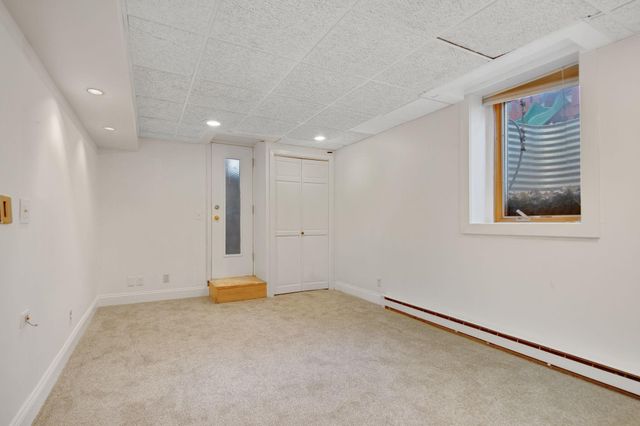 2732 Zenith Avenue N, Robbinsdale, MN 55422