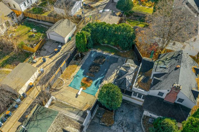 2732 Zenith Avenue N, Robbinsdale, MN 55422