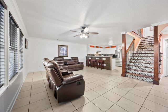 1110 Piedmont Creek Trail, Houston, TX 77073