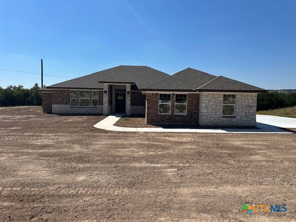 3166 Fish Pond Drive, Copperas Cove, TX 76522
