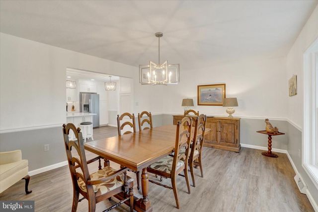 985 DETWILER DR, York, PA 17404