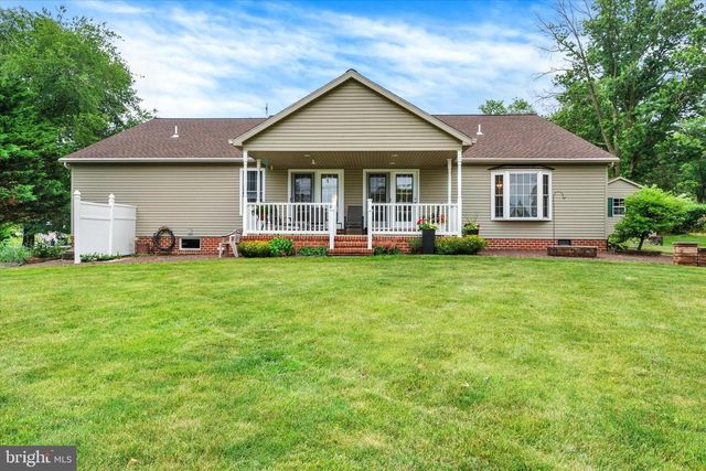 985 DETWILER DR, York, PA 17404
