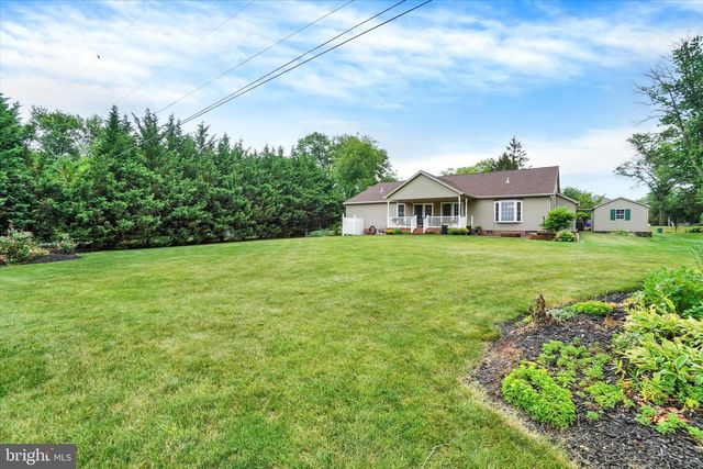 985 DETWILER DR, York, PA 17404