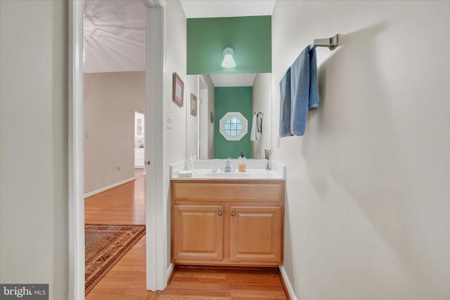 985 DETWILER DR, York, PA 17404