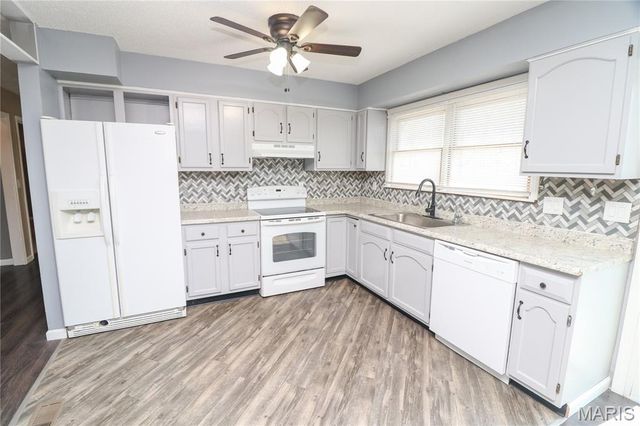 1568 Rue Riviera, Bonne Terre, MO 63628