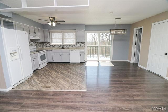 1568 Rue Riviera, Bonne Terre, MO 63628