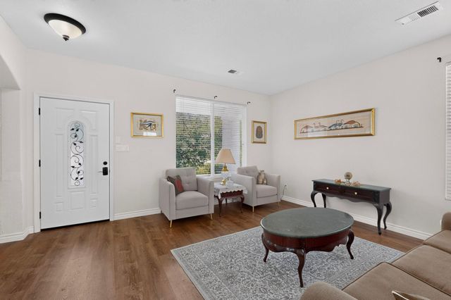 6316 Calle Tesoro NW, Albuquerque, NM 87114