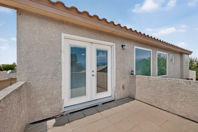 6316 Calle Tesoro NW, Albuquerque, NM 87114