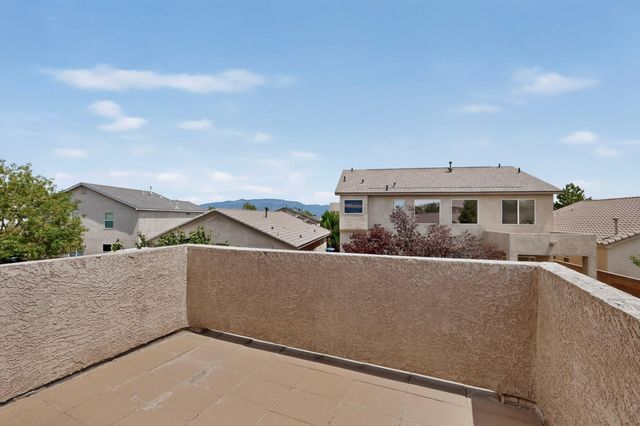 6316 Calle Tesoro NW, Albuquerque, NM 87114
