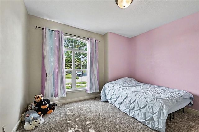 704 Crestridge Drive, Kearney, MO 64060