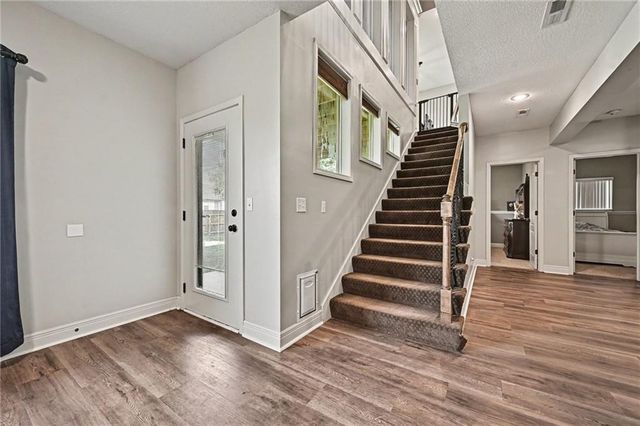 704 Crestridge Drive, Kearney, MO 64060