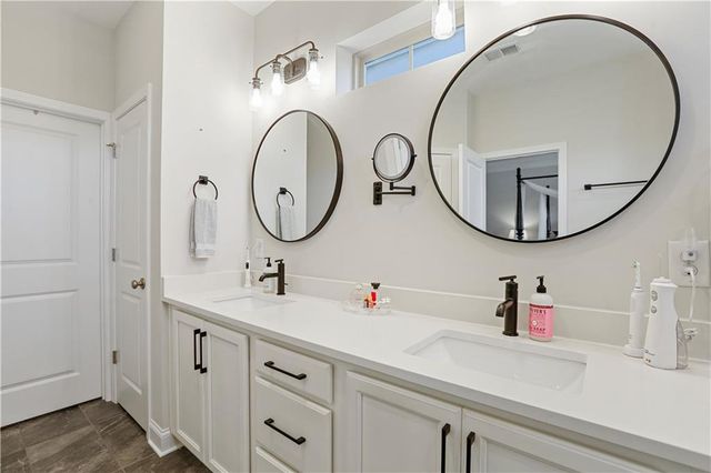1097 Kirkland Circle, Smyrna, GA 30080