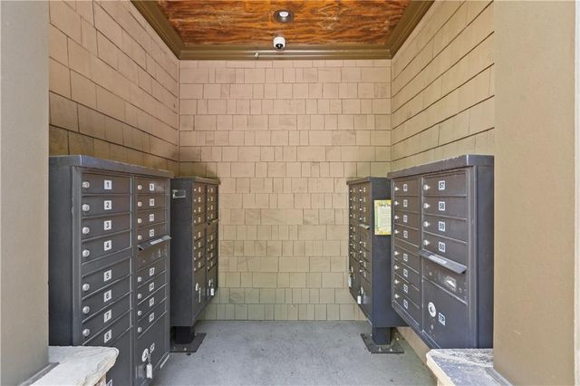 1097 Kirkland Circle, Smyrna, GA 30080