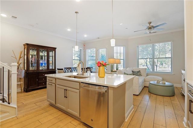 1097 Kirkland Circle, Smyrna, GA 30080