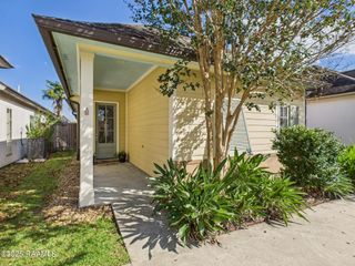 110 Barton Terrace, Youngsville, LA 70592