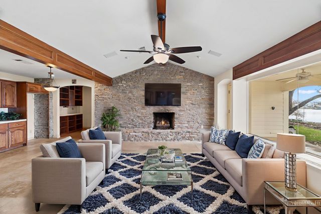 104 Live Oak, Tow, TX 78672