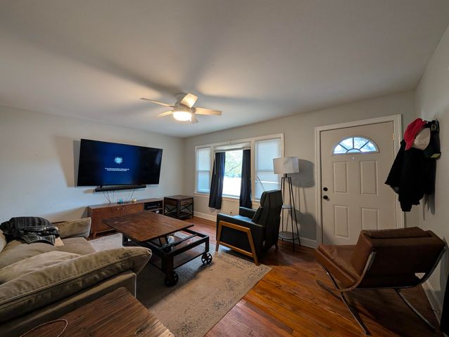 3121 Middle Street, Sullivans Island, SC 29482