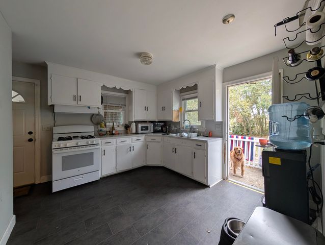 3121 Middle Street, Sullivans Island, SC 29482