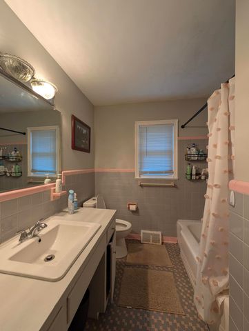 3121 Middle Street, Sullivans Island, SC 29482