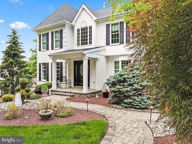 302 MALLARD LN, Langhorne, PA 19047