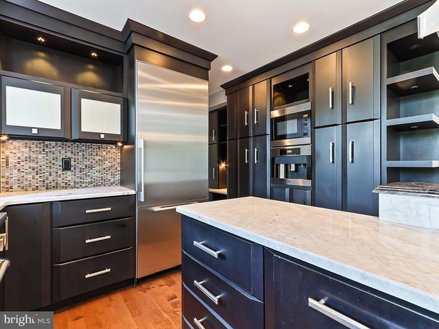 302 MALLARD LN, Langhorne, PA 19047