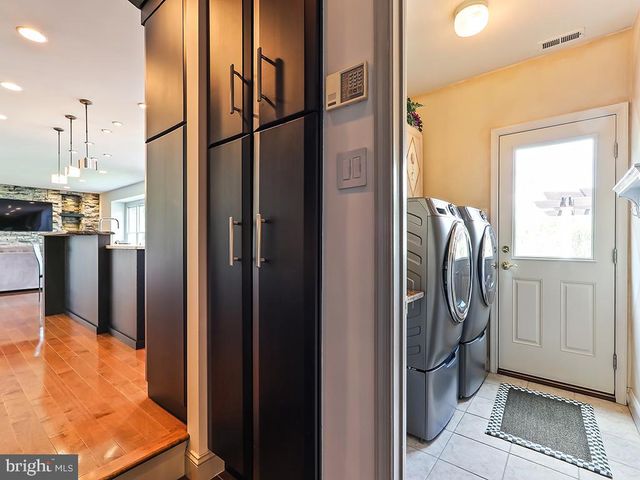 302 MALLARD LN, Langhorne, PA 19047