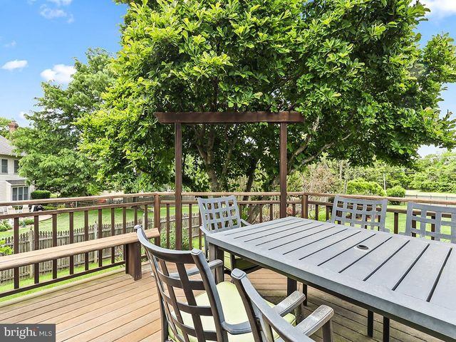 302 MALLARD LN, Langhorne, PA 19047