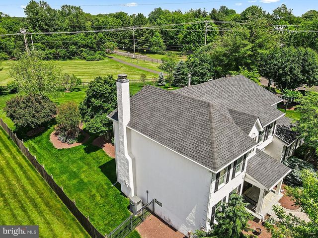 302 MALLARD LN, Langhorne, PA 19047