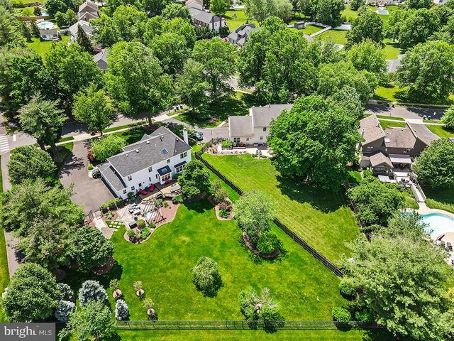 302 MALLARD LN, Langhorne, PA 19047
