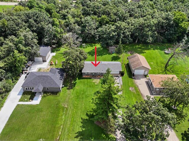 7637 128th AVENUE, Bristol, WI 53104