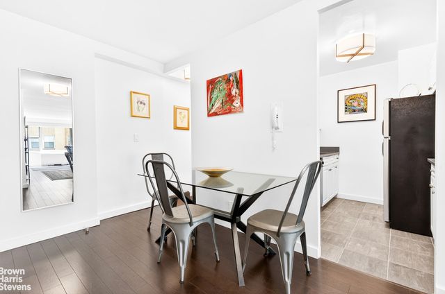 520 E 72nd St Apt 3G, New York City, NY 10021