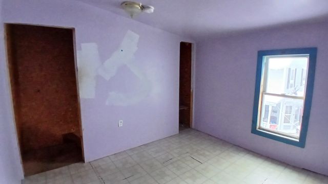 12 Pleasant Street, Barre City, VT 05641