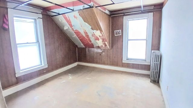 12 Pleasant Street, Barre City, VT 05641