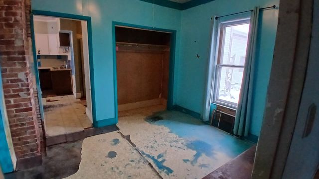 12 Pleasant Street, Barre City, VT 05641