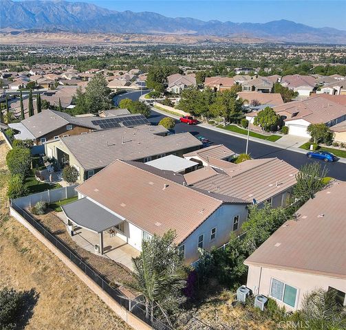 381 Mesa Verde, Beaumont, CA 92223