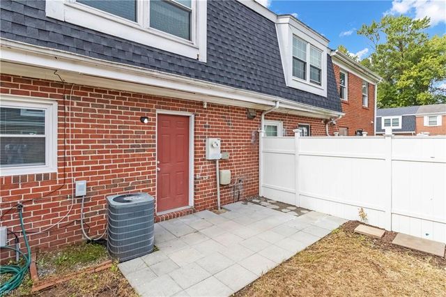 360 Susan Constant DR, Newport News, VA 23608