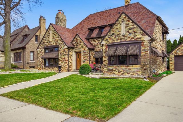 228 N Pinecrest STREET, Milwaukee, WI 53208